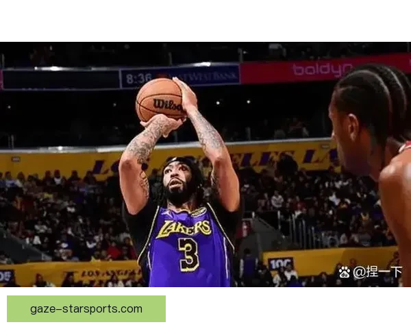 NBA焦点战报湖人逆转勇士詹姆斯关键时刻封神再创纪录引爆全场